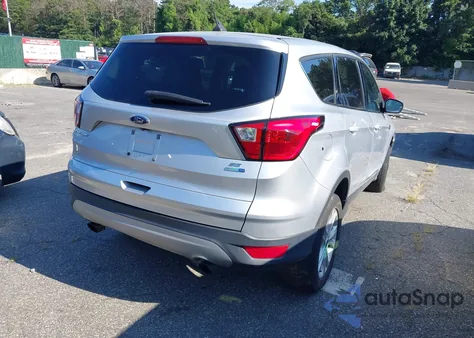 2019 Ford Escape Se from USA, damaged, VIN 1FMCU9GD8KUA73154